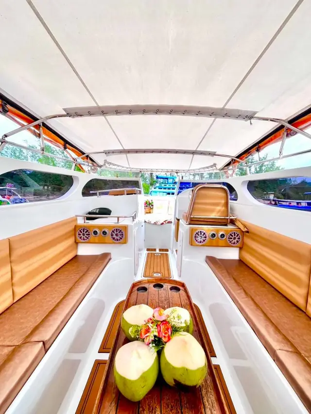 Coconuts and flowers on the luxury speedboat table