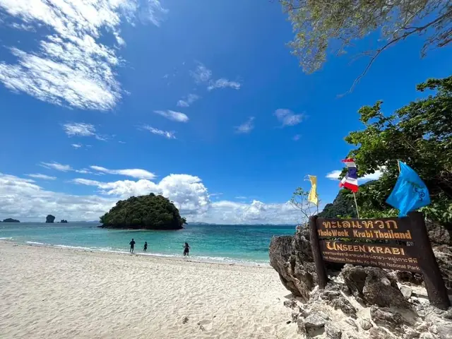 Talay Waek sign, Unseen Krabi